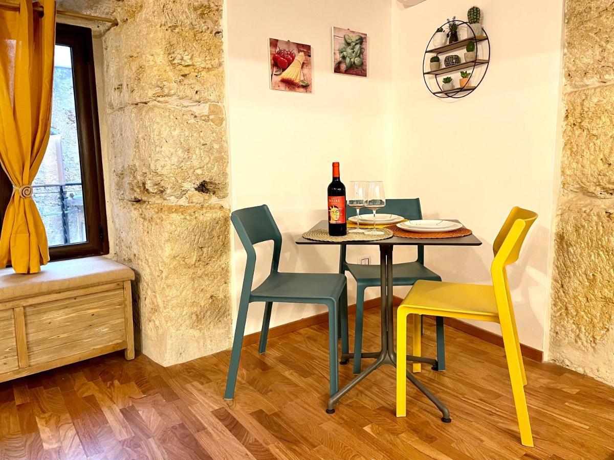 Corrieri Little Apartment ปาแลร์โม ภายนอก รูปภาพ